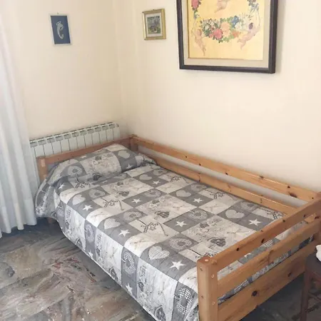 Apartment Via Raffaello * 수페르사노